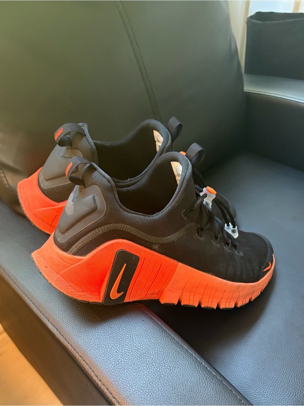 Nike Men's Free Metcon 6 Black and Orange Sneakers